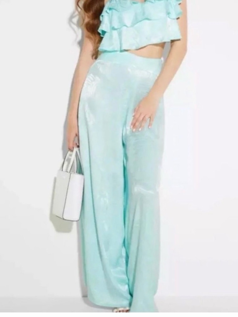 NWT Guess x Jennifer Lopez Mint “Desta” Palazzo Wide-Leg Palm Satin Pants sz 8